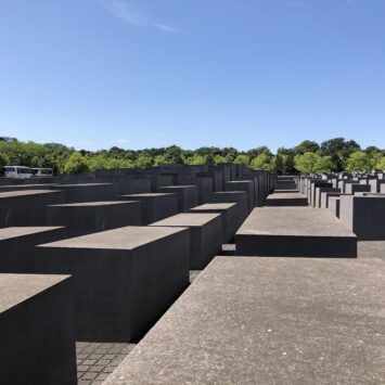 Alternative Berlin Tours